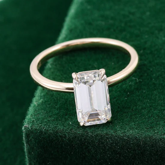 ファインジュエリー 14 K イエロー ゴールド Vvs 別の色モアッサナイト ダイヤモンド エメラルド カット手作り婚約指輪女性のための卸売価格